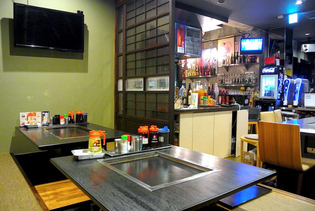 2年前にリニューアルしたという友民荒川本店
